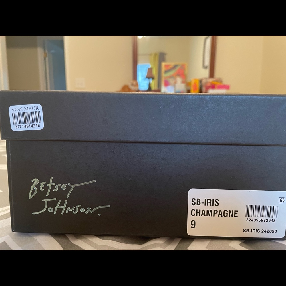 Beautiful Betsy Johnson Heels